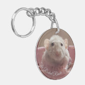 The Rodent Reader Quarterly Keychainの特徴 キーホルダー (正面左)
