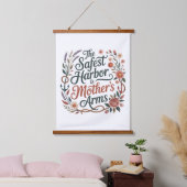 The Safest Harbor Is Mother's Arms 吊り下げ型タペストリー (寝室)