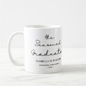 The Seasoned Graduate パーソナライズデザイン コーヒーマグカップ (左)
