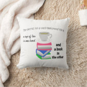 The secret to a well balanced life, tea and a book クッション (ブランケット)