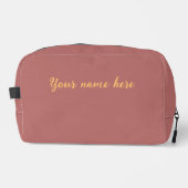 The Signature Clutch – Personalized Name Clutch ドップキット (正面)