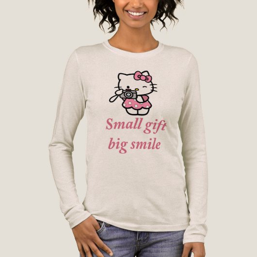 The "Small gift, big smile" トライブレンドTシャツ (正面)