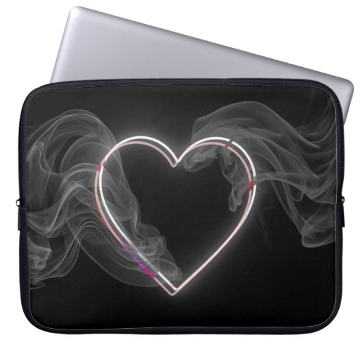 The Smoking Hot Valentine on This Electronics Bag ラップトップスリーブ (正面)