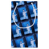 The Snowman's Escape Painting by Alfred Fox スモールペーパーバッグ (裏面)