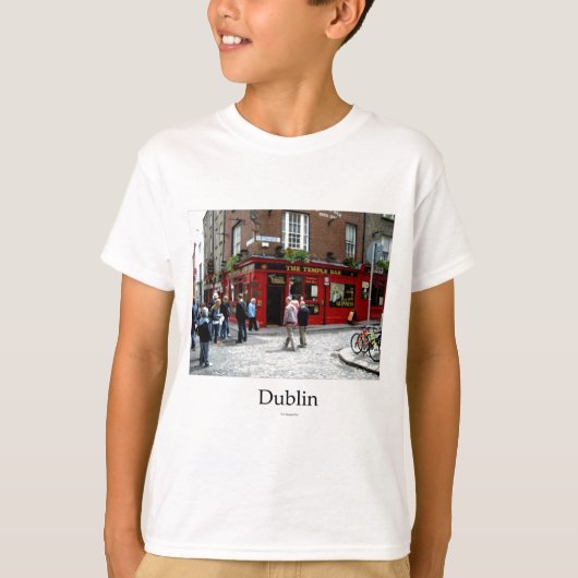 The Temple Bar, Dublin, Ireland Tシャツ (正面)