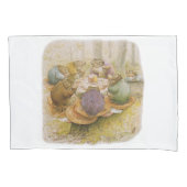 The Toads' Teaパーティー（Beatrix Potter著） 枕カバー (正面左)