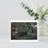 The Truck by JeffreyH.Thornton: Approachable Wolf ポストカード (スタンド正面)