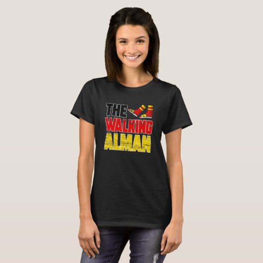 The Walking Alman German Typical German Tシャツ (正面フル)