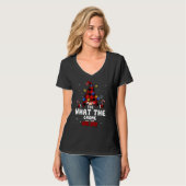 The What The Gnome Buffalo Plaid Christmas Tree Li Tシャツ (正面フル)