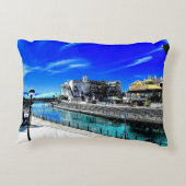 The White Phanto アクセントクッション (裏面)