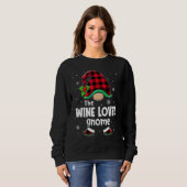 The Wine  Gnome Buffalo Plaid Christmas Matching F スウェットシャツ (正面フル)