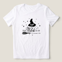 The Witch Is In | ハロウィンマントとほうき