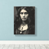 The Witch of Widdershins キャンバスプリント (インサイチュ (ウッドフロア))