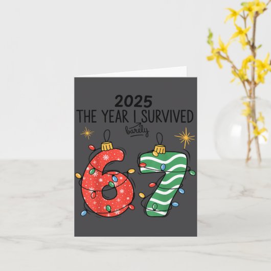 The Year I Barely Survived Christmas 2025 Six Seve カード (黄色い花)