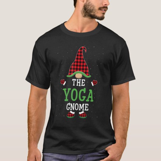 The Yoga Gnome  Group Matching Christmas Pajamas Tシャツ (正面)