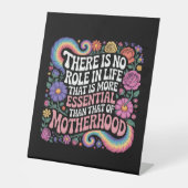 There Is No Role In Life That Is More Essential 台座サイン (正面)