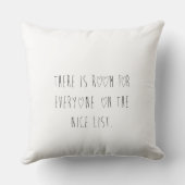 There is room for everyone on the nice list クッション (裏面)