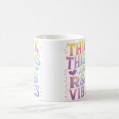 Thick Thighs Rb Vibes コーヒーマグカップ (中央)