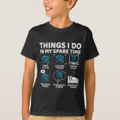 Things I Do In My Spare Time Funny Tornado Chaser  Tシャツ (正面)