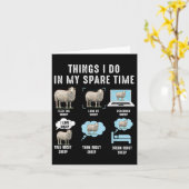 Things I Do In My Spare Time Sheeps Funny Sheep カード (黄色い花)