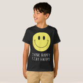 Think Happy Stay Happy Motivation Quote Yellow Smi Tシャツ (正面フル)