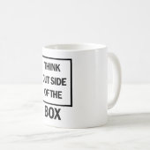 Think Outside Of The Box  コーヒーマグカップ (正面右)