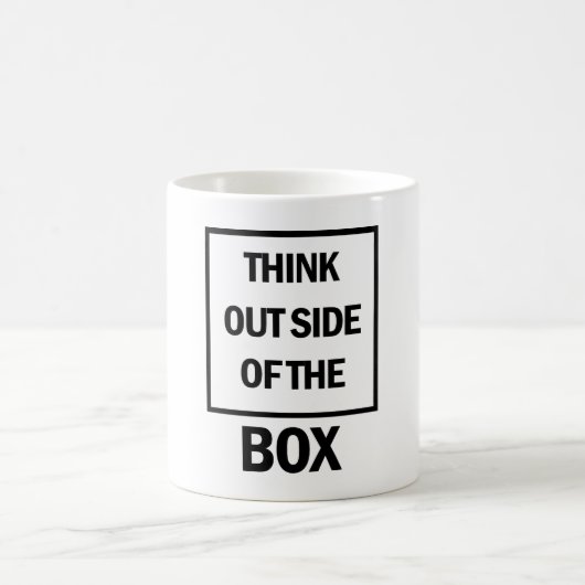 Think Outside Of The Box  コーヒーマグカップ (中央)