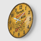 Think Outside the Box Motivational Office Decor ラージ壁時計 (傾斜)
