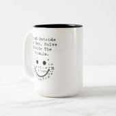 Think Outside The Box Solve Inside Formula ツートーンマグカップ (正面左)
