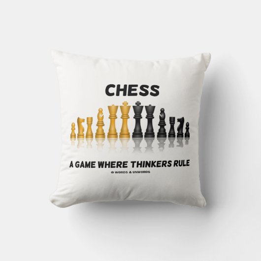 Thinkersが支配するゲームをチェスにする(チェスセット) クッション (正面)