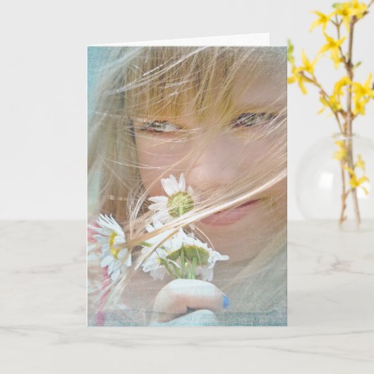 thinking of you-girl with daisies カード (黄色い花)