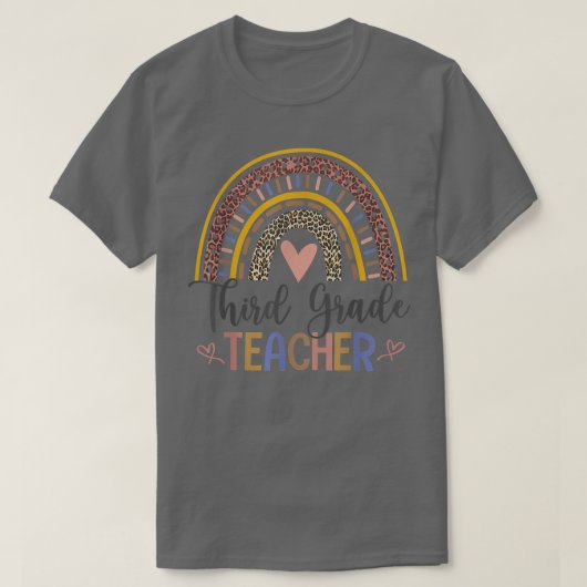 Third Grade Teacher Leopard Boho Rainbow Back To S Tシャツ (デザイン正面)