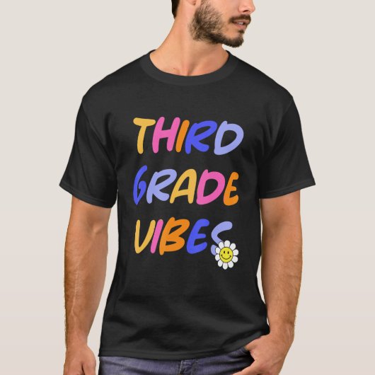 Third Grade Vibes  3rd Grade Team Retro 1st Day of Tシャツ (正面)