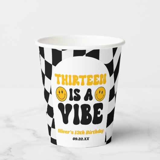 Thirteen Is A Vibe Retro 13th Birthday Party 紙コップ (裏面)