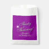 Thirty & Thriving Pink Purple 30th Birthday フェイバーバッグ (正面)