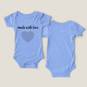 This adorable blue clothe is perfect for your baby (デザイン正面&裏面)