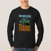 This Boy Loves Trains Train Boys Tシャツ (正面)