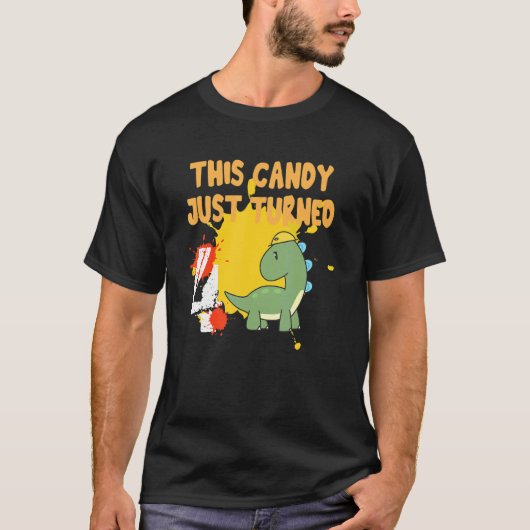 This Candy Just Turned 4 Apparel Tシャツ (正面)