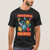 This Geek Is Unique Scientist Science  1 Tシャツ (正面)