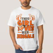 This Girl Loves Her Bengals Tシャツ (正面)