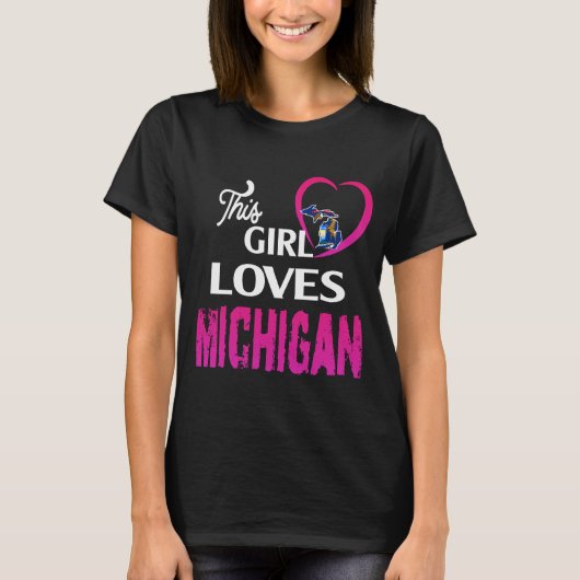 This Girl Loves Michigan Tシャツ (正面)