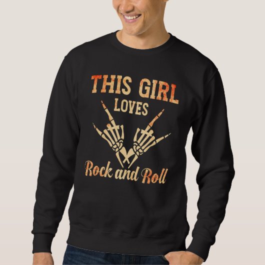 This Girl Loves Rock and Roll 4 スウェットシャツ (正面)