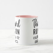 This Girl Runs on Caffeine and Sarcasm Funny マグカップ (中央)