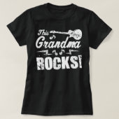 This Grandma Rocks  - Guitar Rock n Roll Funny Tee Tシャツ (デザイン正面)