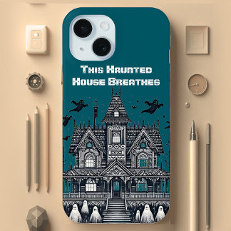 This Haunted House Breathes Spooky Vibes Spirits  iPhone 15ケース