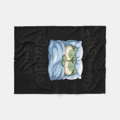 This Is My Cuddle Shirt Funny Frog Couple  フリースブランケット (正面(横))