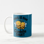 This Is Our Cuddle Shirt Cute Bees Couple  コーヒーマグカップ (左)