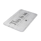 『This Is Us ハート』木製プリント バスマット (アングル)