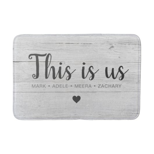 『This Is Us ハート』木製プリント バスマット (正面)