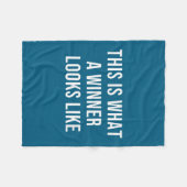 This Is What A Winner Looks Like  フリースブランケット (正面(横))